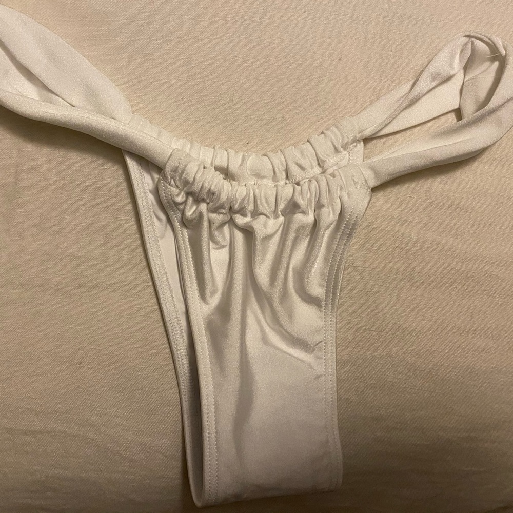 Los Angeles apparel The Héloise Bikini Bottom